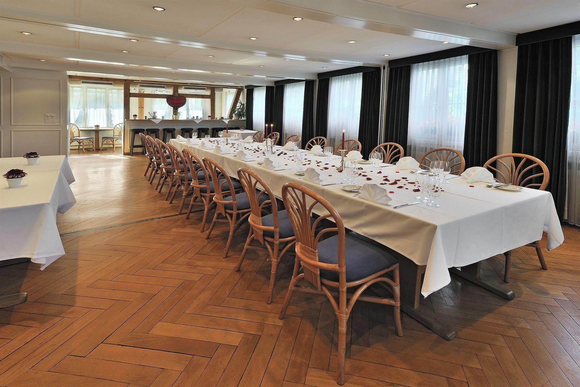 Seminarhotel Linde Stettlen Екстер'єр фото